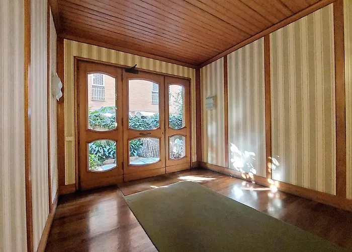 Anastasio Spacious Rom
