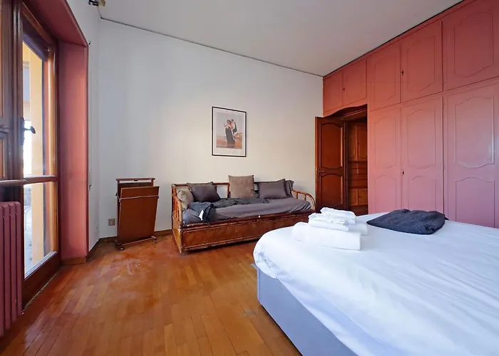 Anastasio Spacious